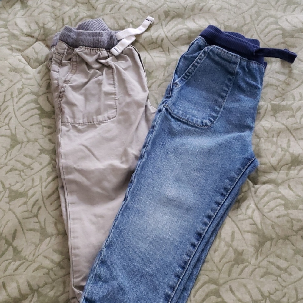 2 pair carter's pants